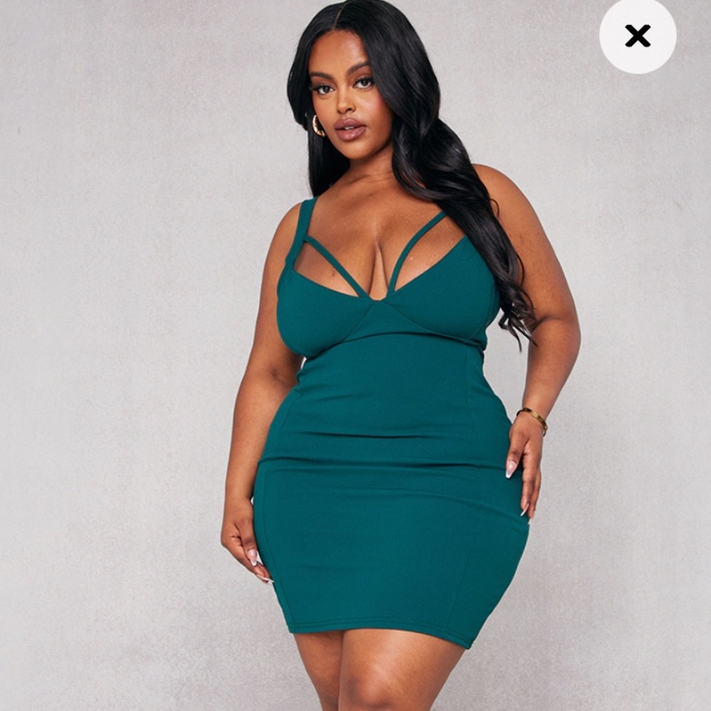 Plus Emerald Green Strap Detail Bodycon Dress